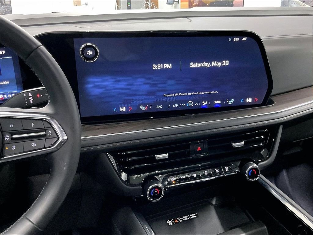 Used 2025 White Chevrolet LT image 19