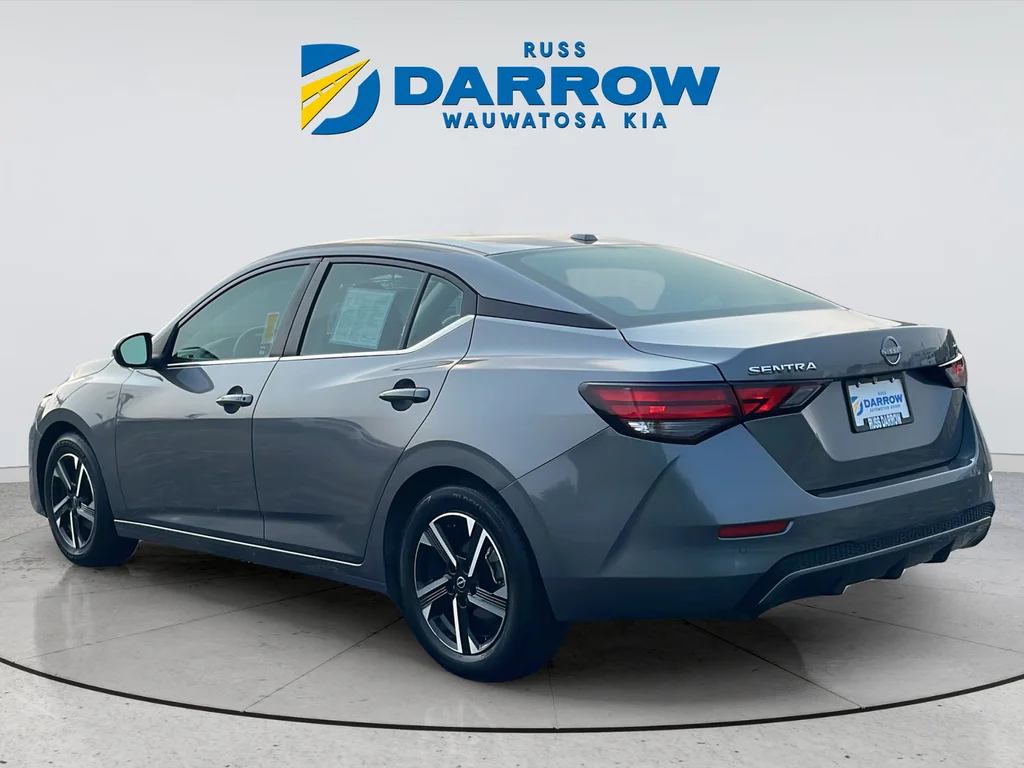 Used 2024 Gray Nissan SV image 3