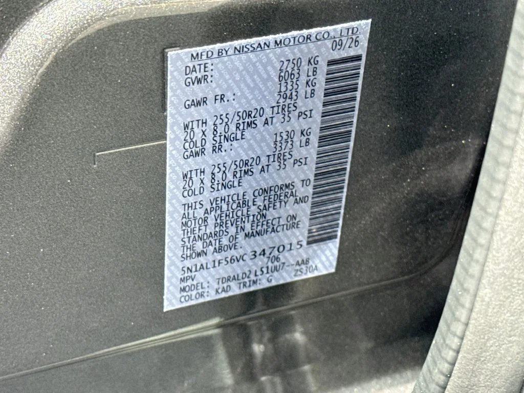 New 2027 GRAPHITE SHADOW INFINITI Luxe FWD image 35