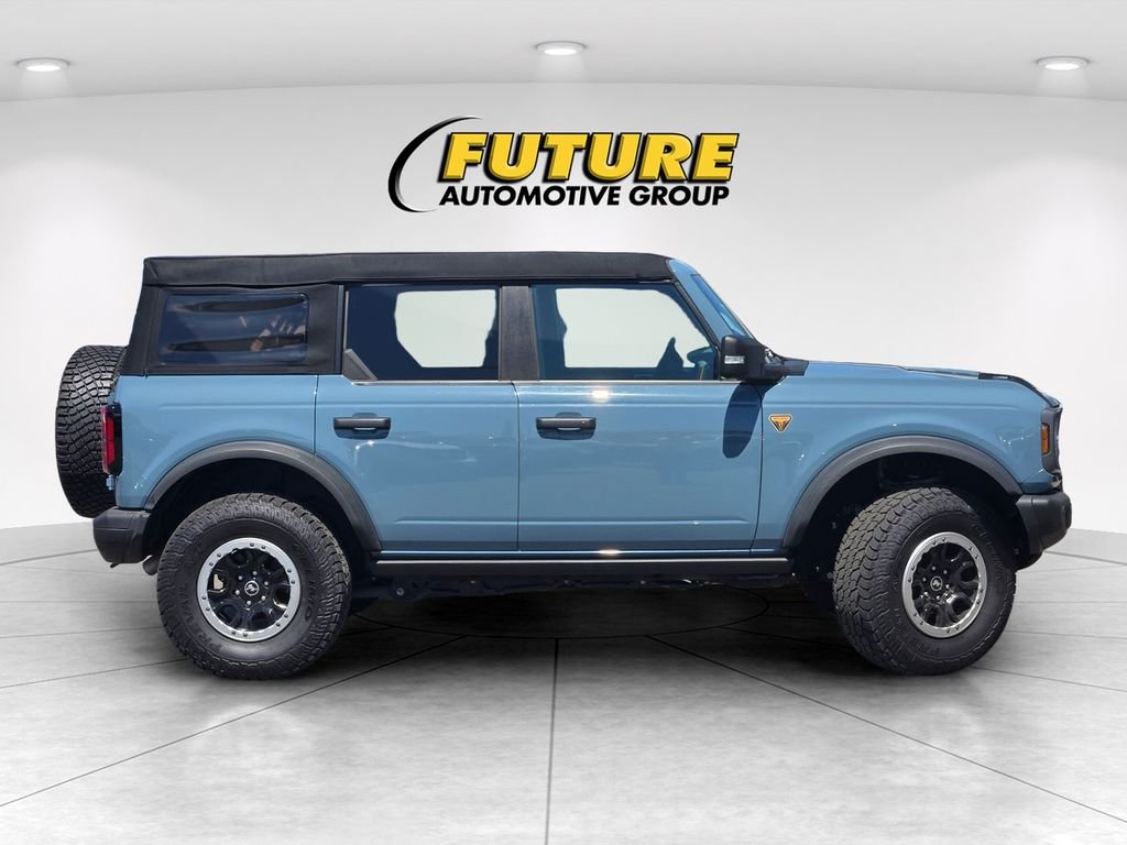Used 2023 Blue Ford Badlands image 3