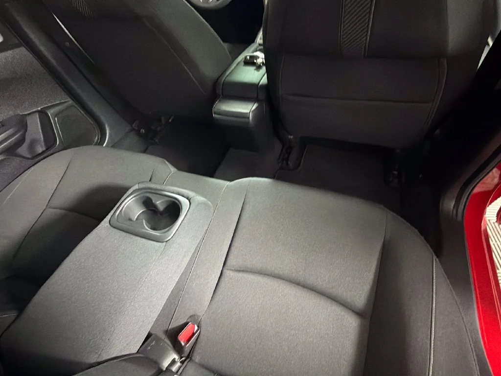 Used 2018  Honda EX image 31