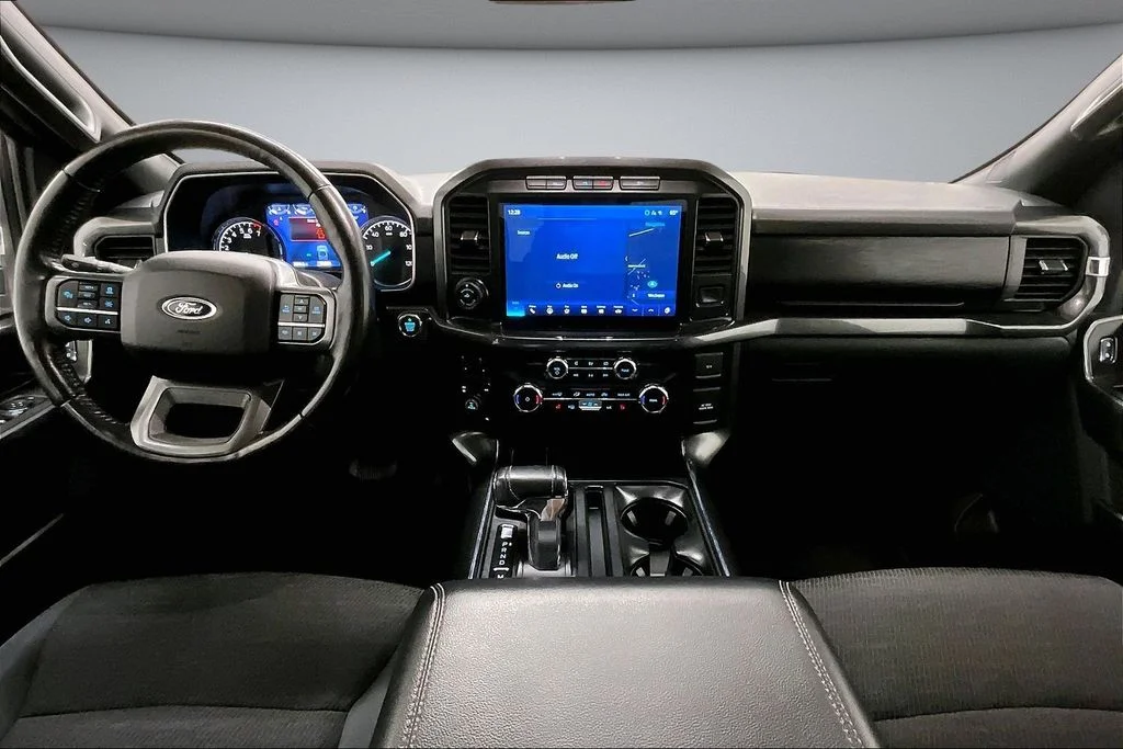 Used 2022 Black Ford XLT image 8