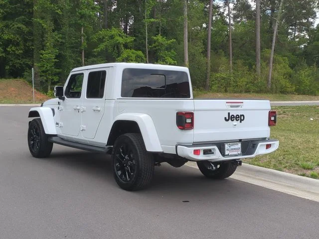 Used 2021 White Jeep Overland image 11