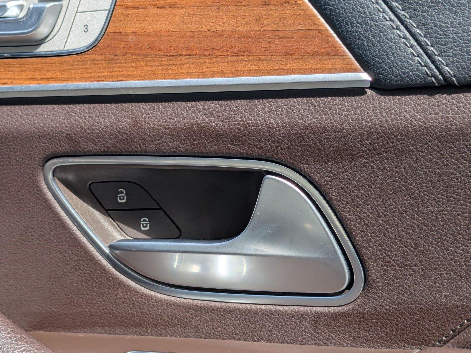 Used 2022 Mojave Silver Metallic Mercedes-Benz GLE 350 image 32