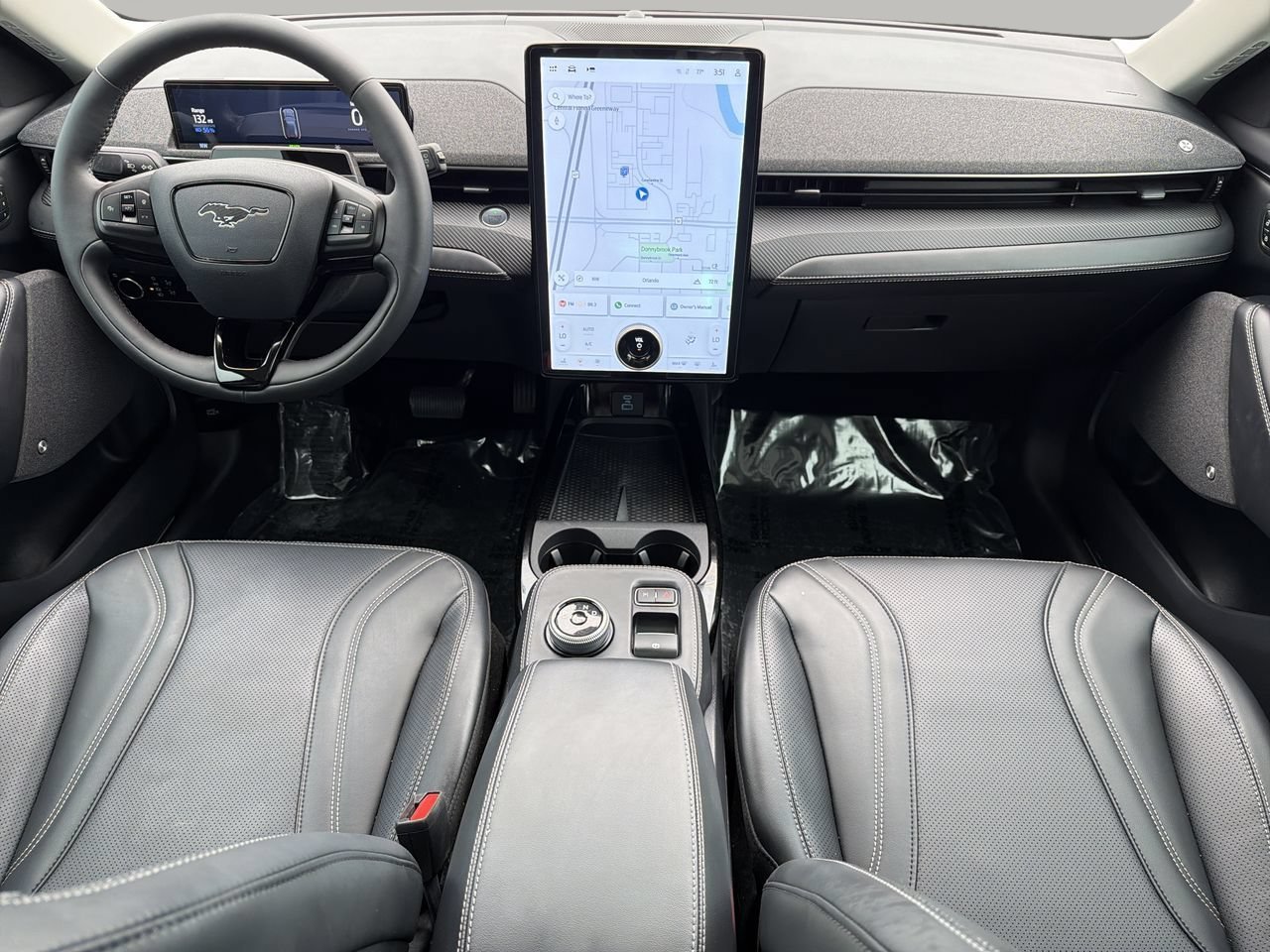 Used 2023 White Metallic Ford Premium image 12