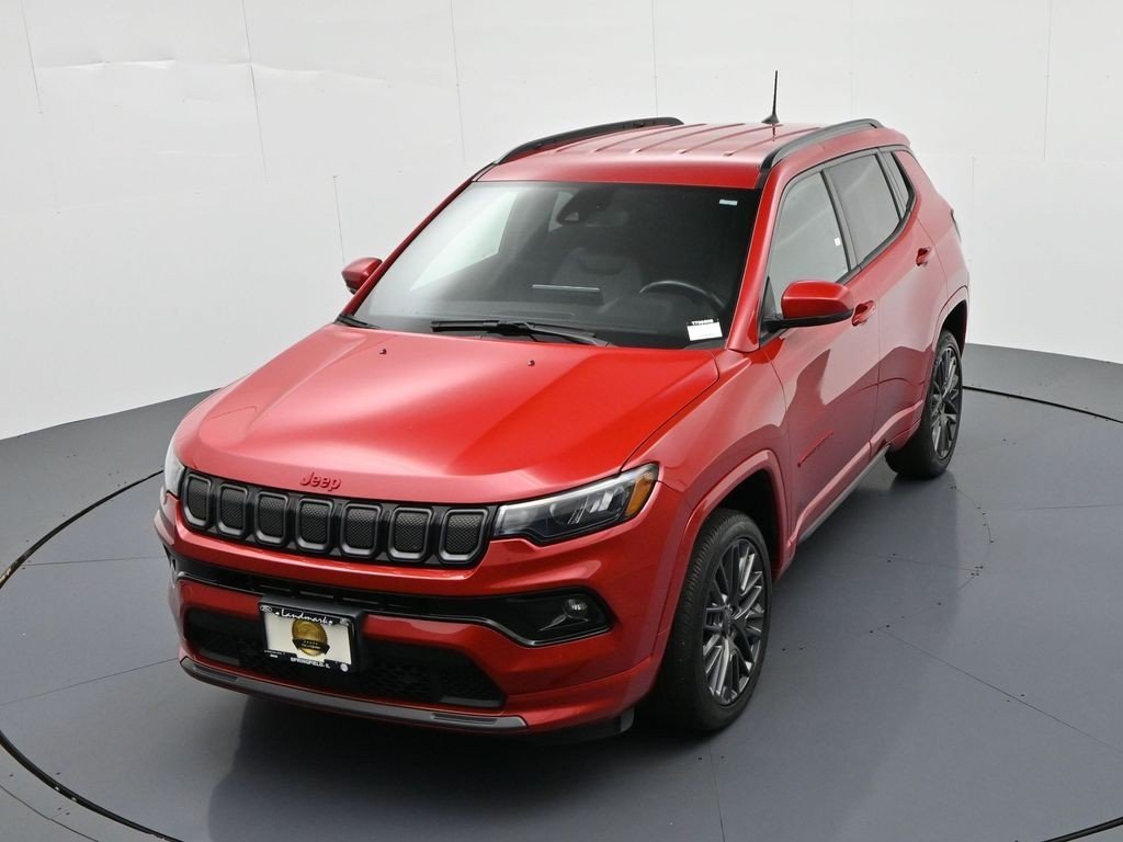 Used 2022 Red Line Jeep Limited image 18