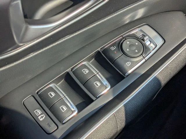 New 2026 Glacial White Pearl Kia S image 22