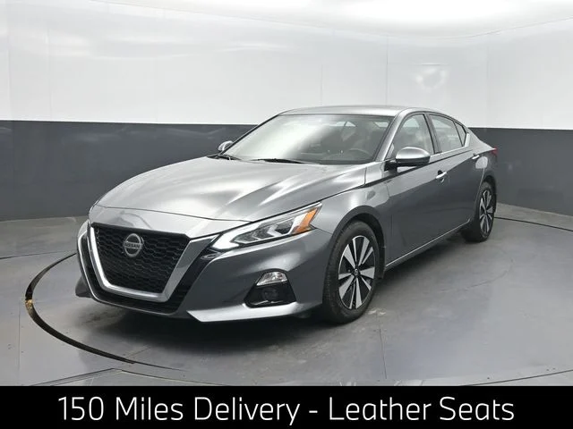 Used 2019 Gray Nissan 2.5 SL image 1