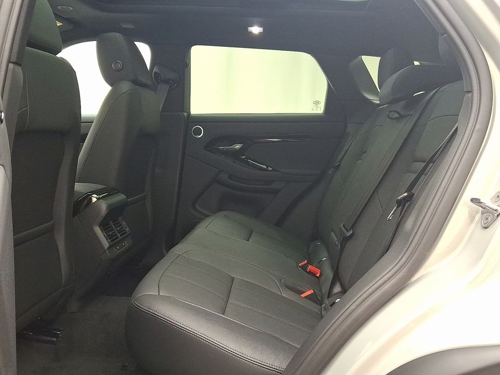 Used 2026 Seoul Pearl Silver Metallic Land Rover S image 6
