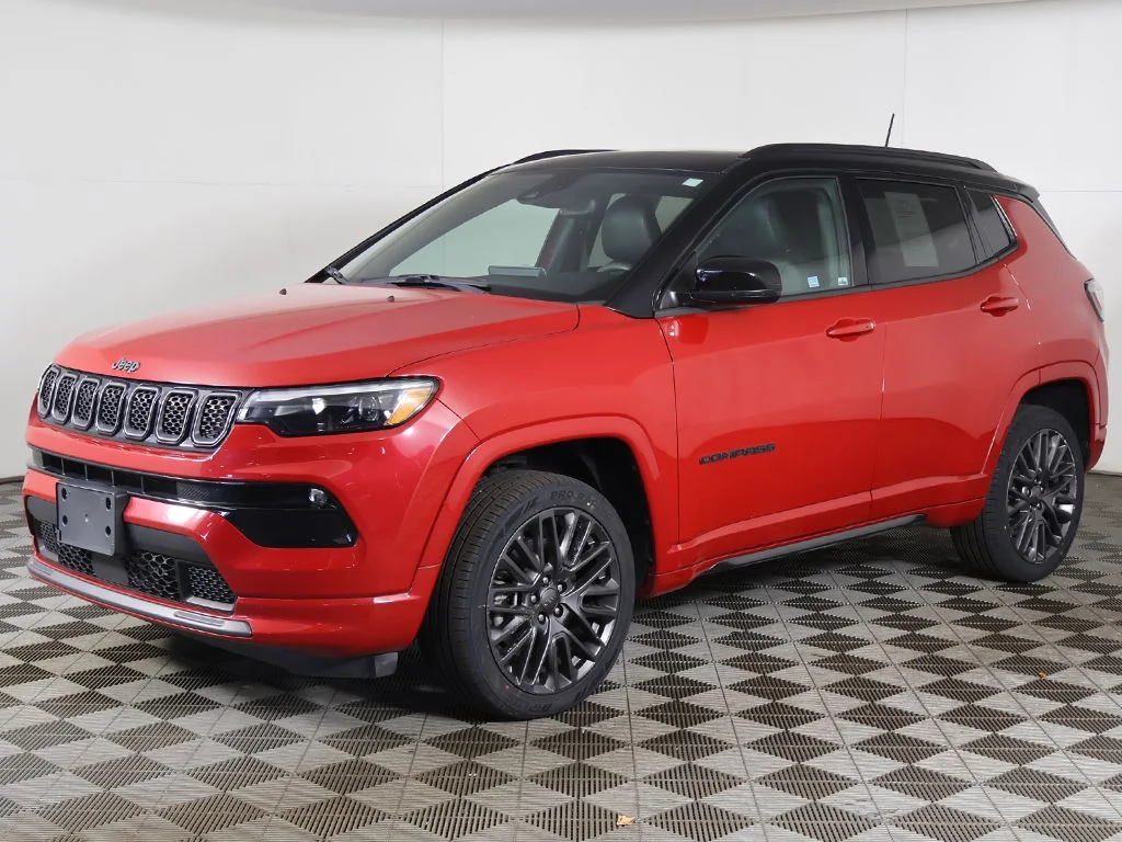 Used 2024 Red Jeep Limited image 11