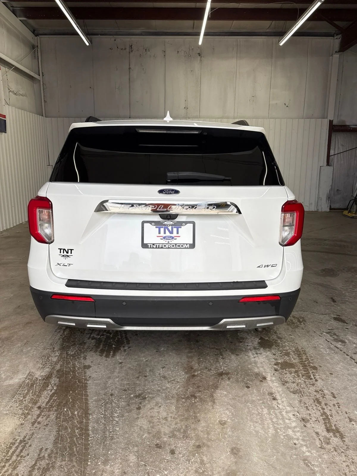 Certified Used 2021 White Metallic Ford XLT image 6