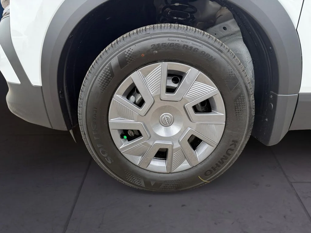 New 2026 White Nissan S image 9
