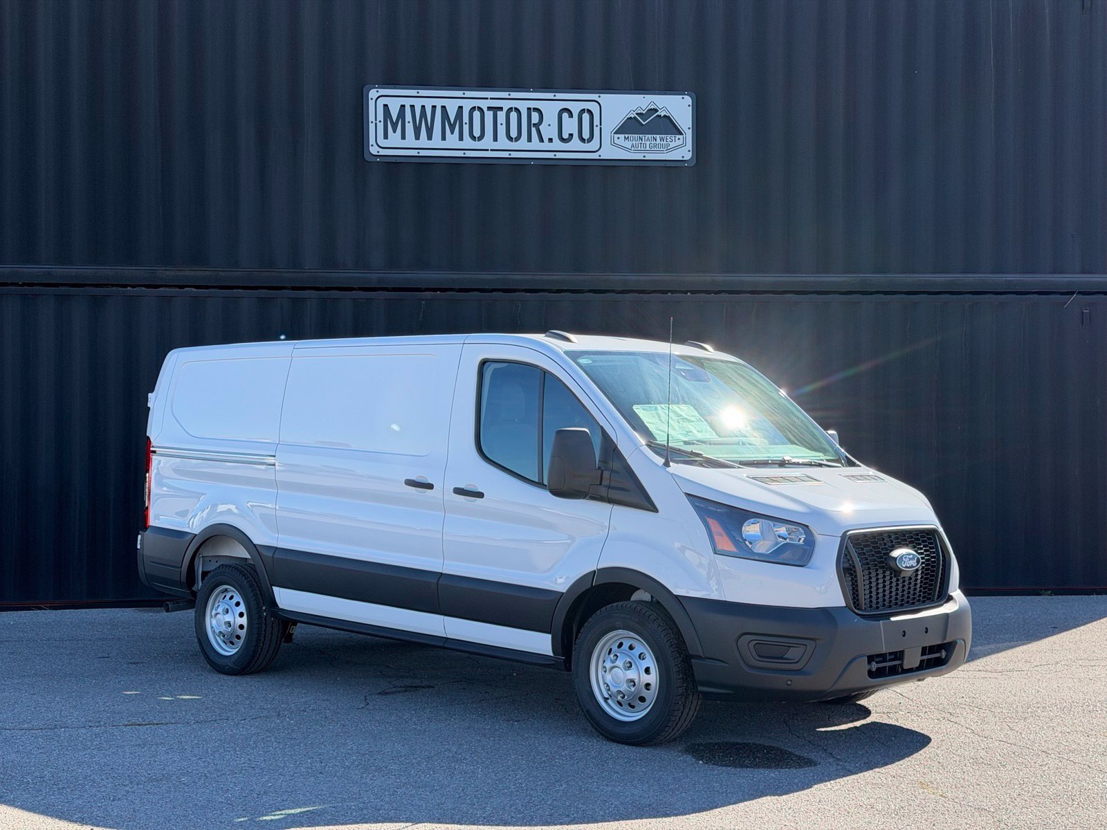 2027 Ford Transit Van