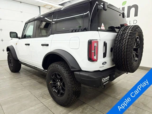 New 2026 Oxford White Ford Badlands® image 3