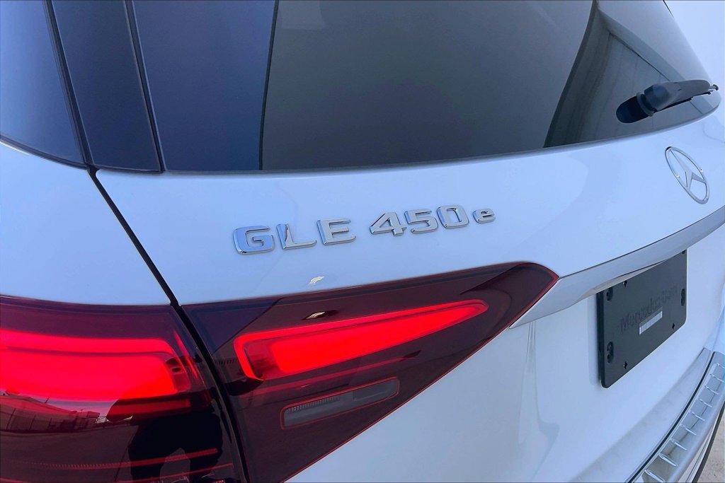 Certified Used 2026 White Mercedes-Benz GLE 450e image 11