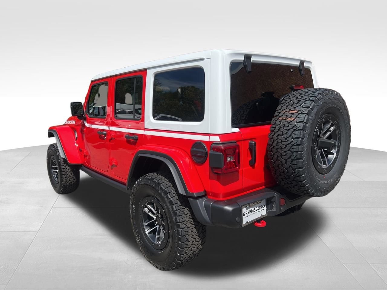 New 2026 Firecracker Red Clearcoat Jeep Rubicon X image 3