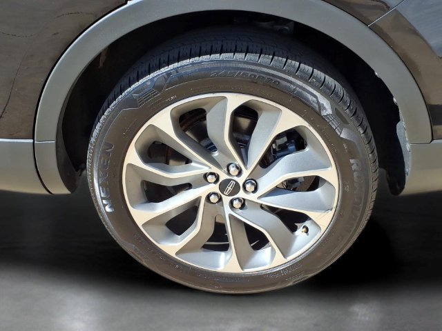 Used 2021 Black Lincoln Reserve image 27