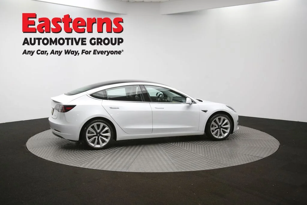 Used 2018 White Tesla Long Range image 42
