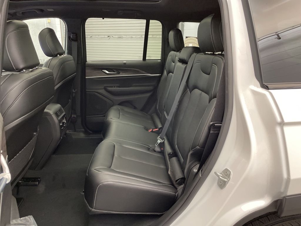 2025 Jeep Grand Cherokee Limited - Photo 21