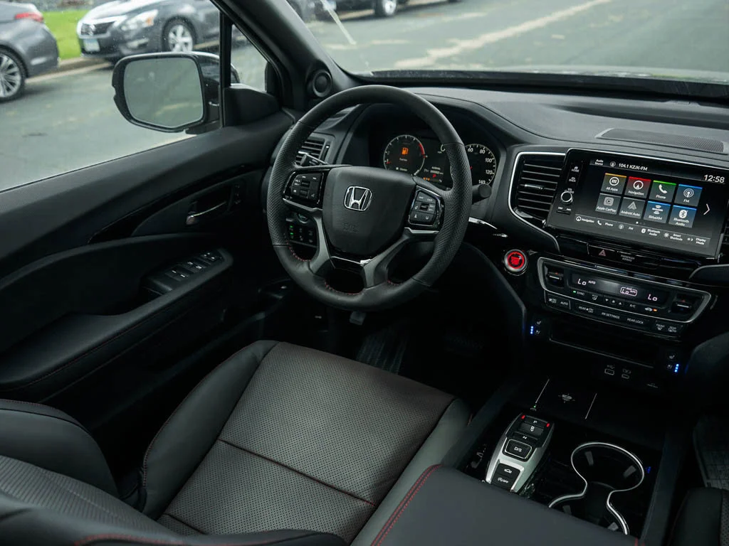 New 2026 Sonic Gray Pearl Honda Black Edition image 13