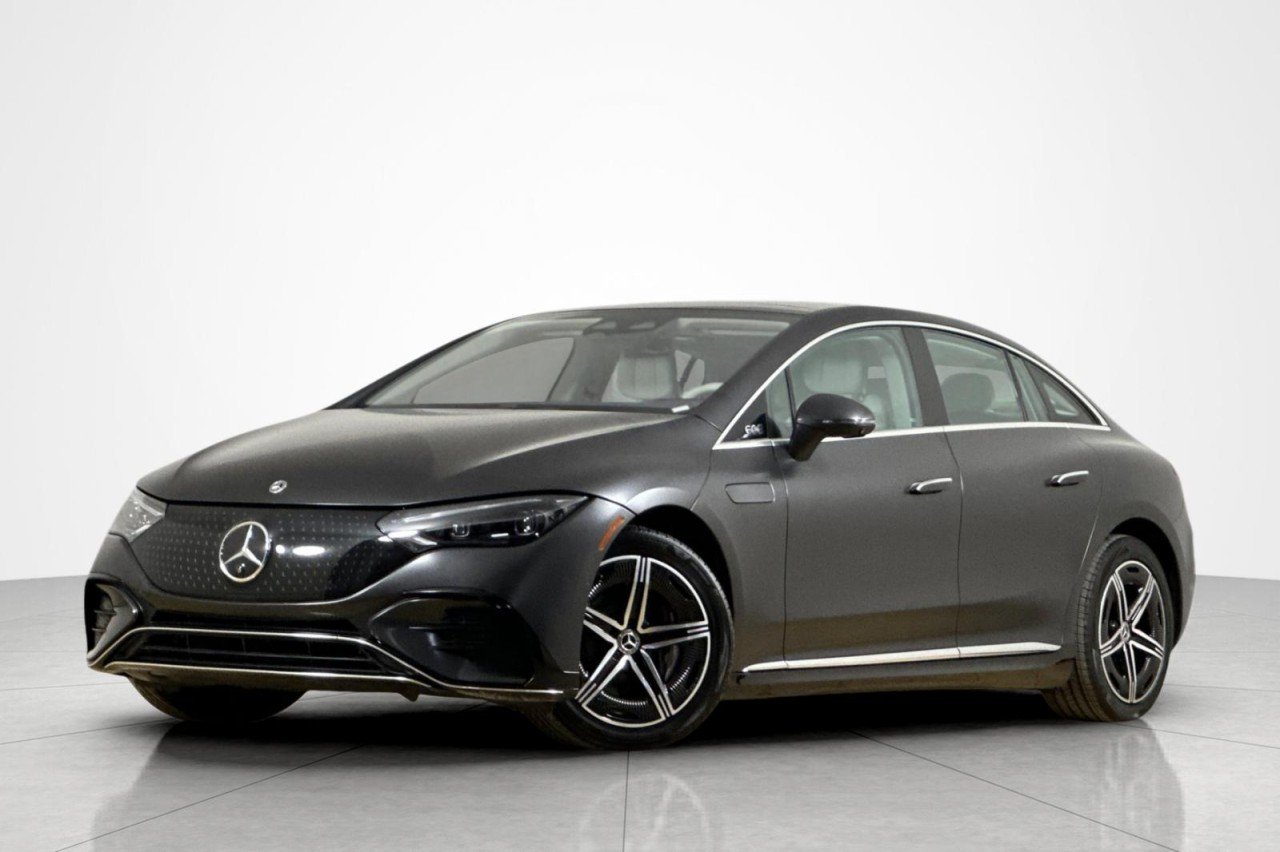 Used 2023 MANUFAKTUR Graphite Grey Magno Mercedes-Benz EQE 350+ image 1