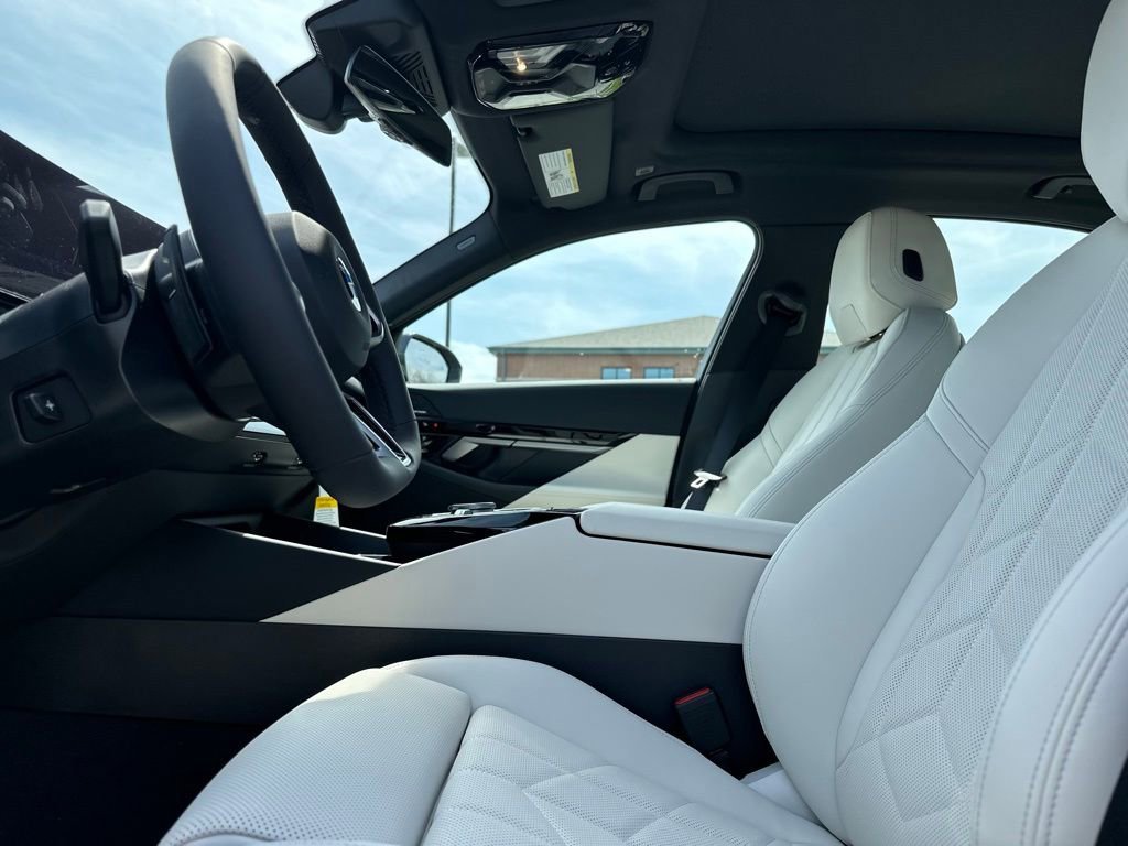 New 2026 Dark Graphite Metallic BMW 530i xDrive image 14