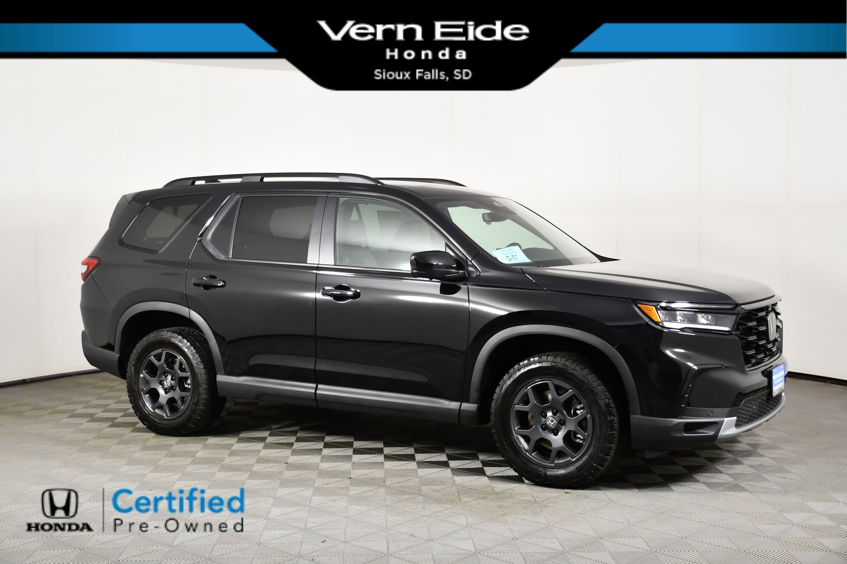 2024 Honda Pilot TrailSport AWD's photo