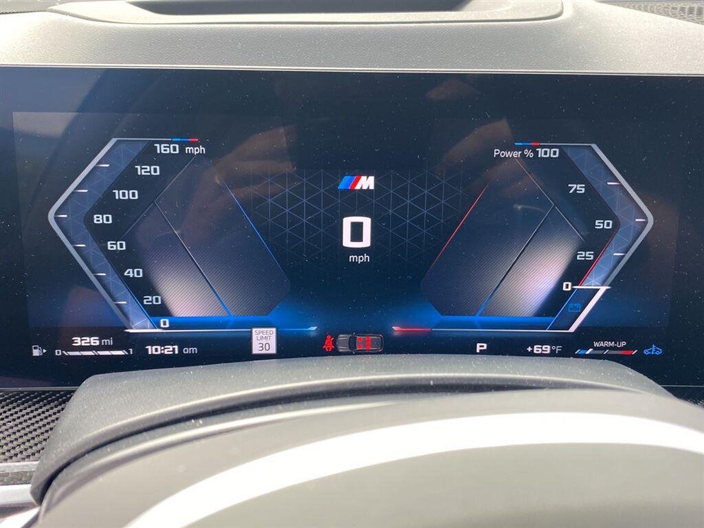 Used 2026 Skyscraper Grey Metallic BMW M60i image 22