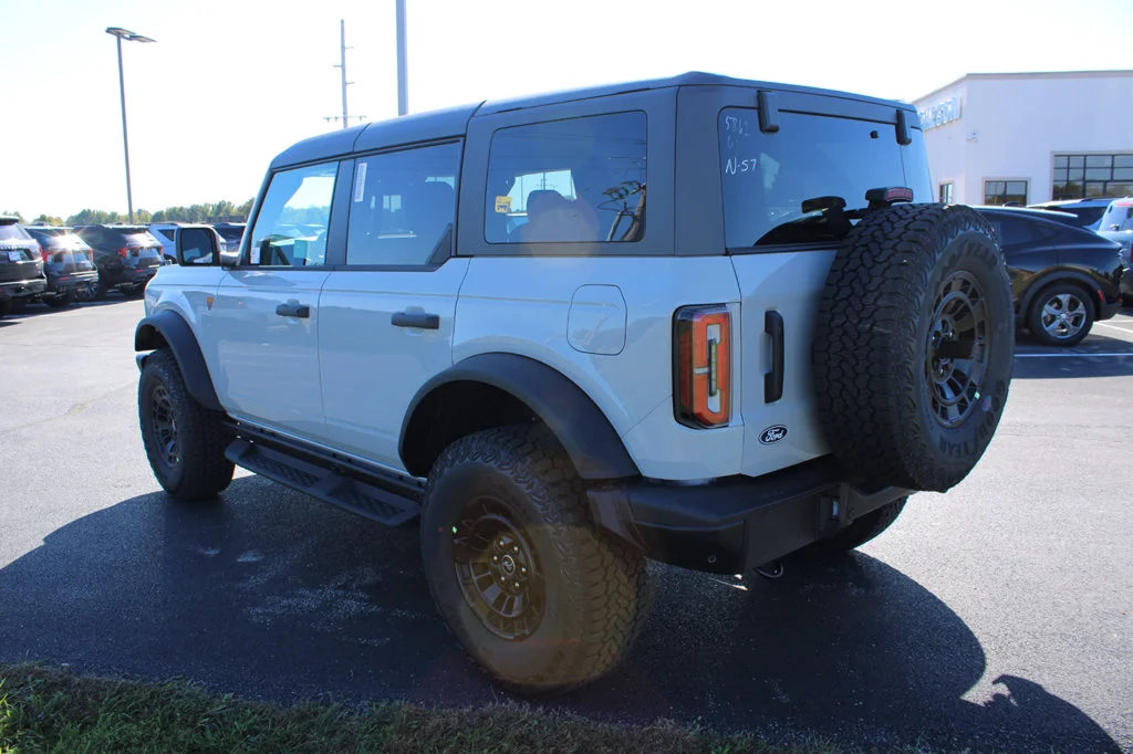 New 2026 Avalanche Gray Ford Badlands® image 10