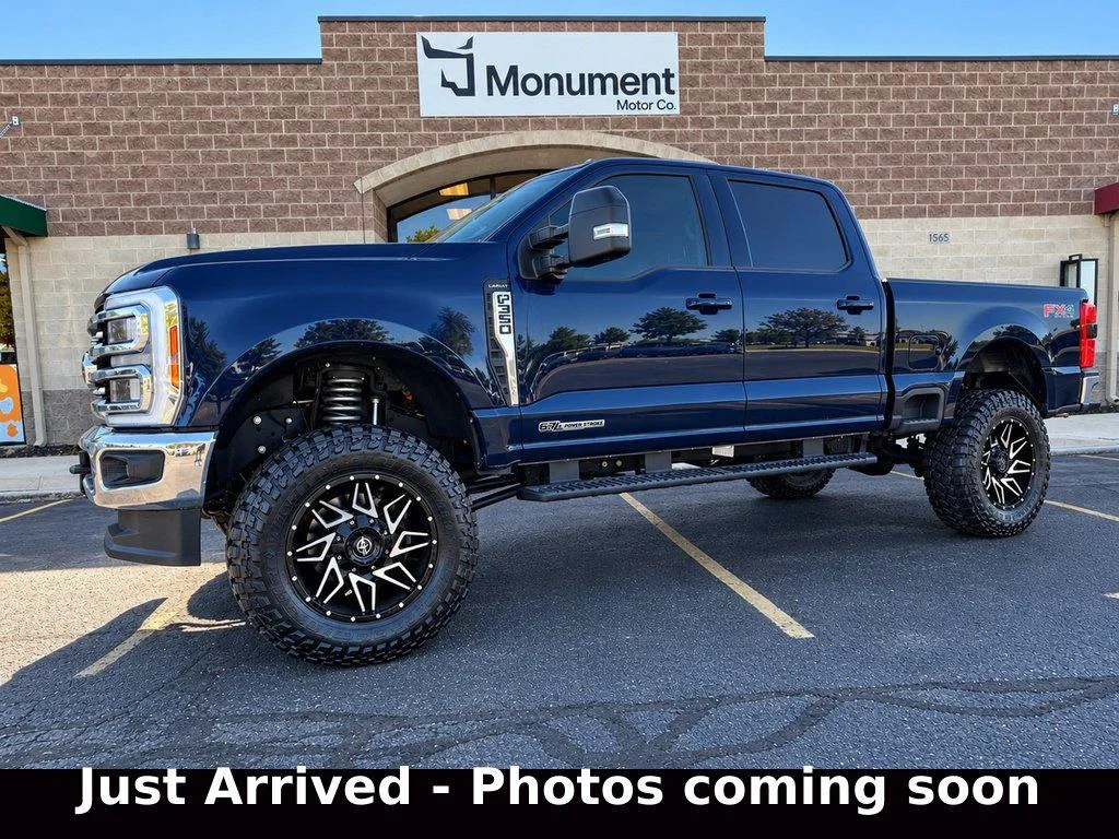 2025 Ford F-350 Super Duty Lariat