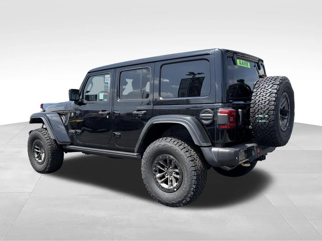 New 2024 Black Clear-Coat Exterior Paint Jeep Rubicon 392 image 11
