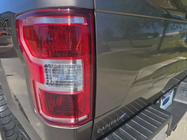 Used 2019 Gray Ford XLT image 34