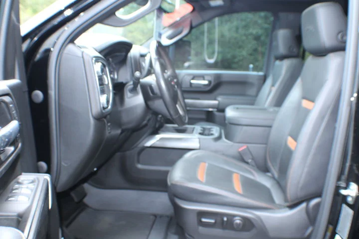 Certified Used 2021 ONYX BLACK GMC AT4 image 17