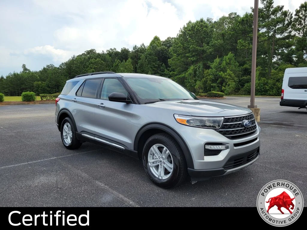Used 2024 Silver Ford XLT image 9