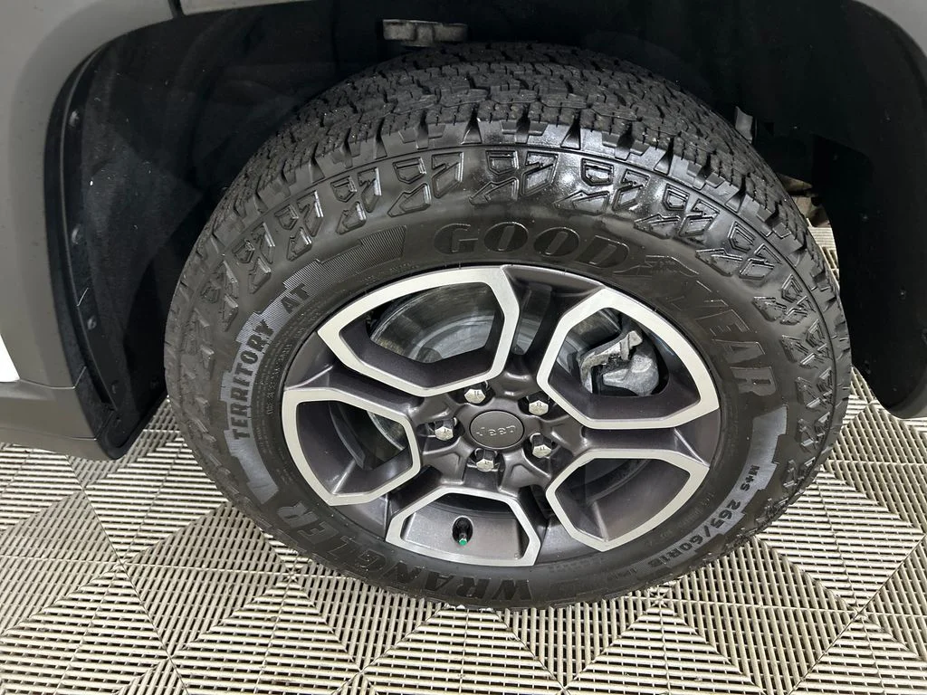 Used 2023 White Jeep Trailhawk 4xe image 11