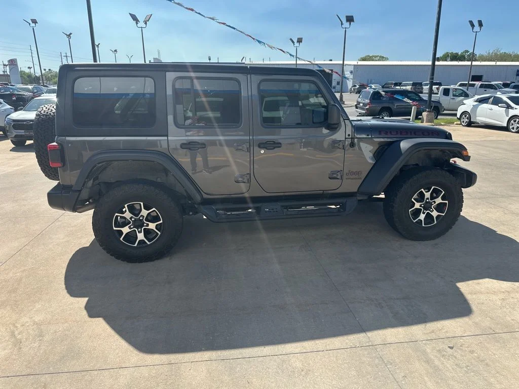 Used 2022 Gray Jeep Unlimited Rubicon image 37