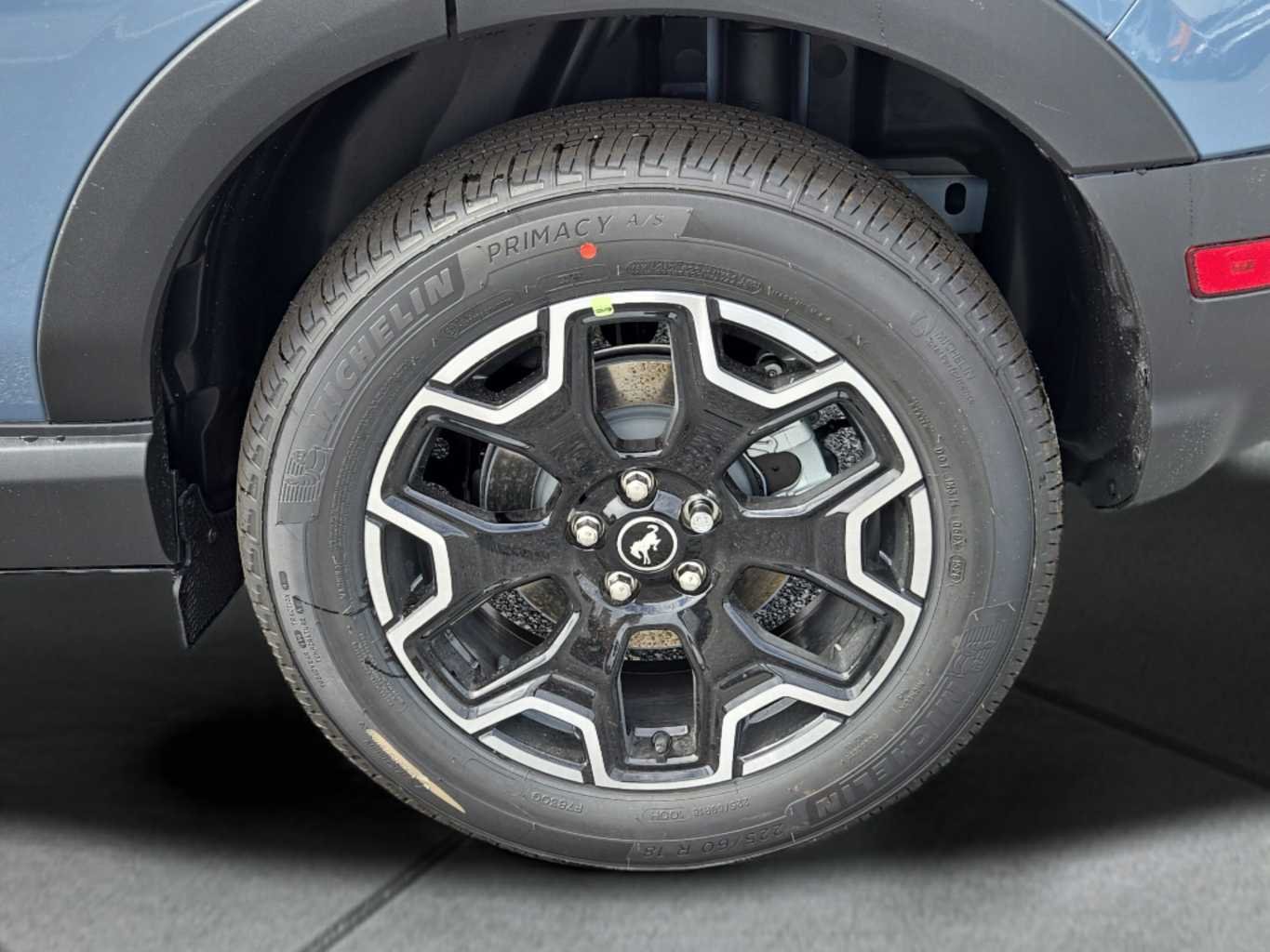 New 2026 Azure Gray Metallic Tri-Coat Ford Outer Banks® image 12