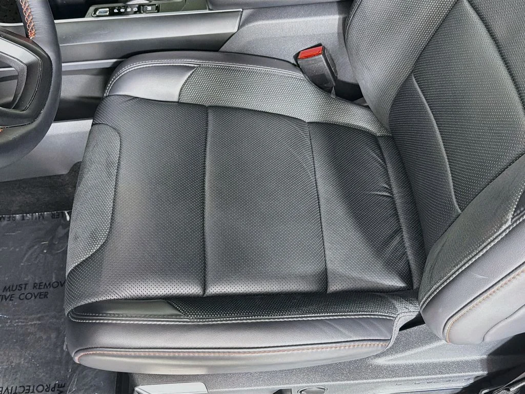Used 2025 White Ford Raptor image 20
