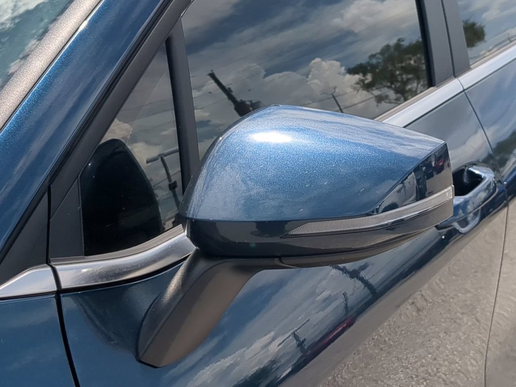 New 2027 Vesta Blue Kia EX image 12