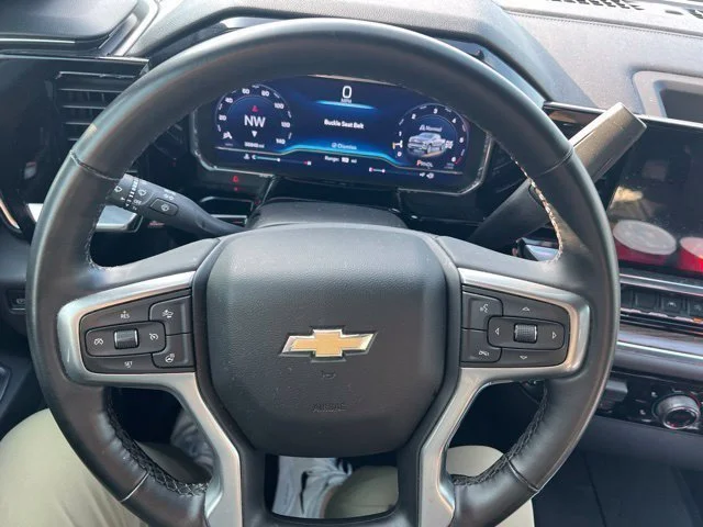 Certified Used 2023 SUMMIT WHITE Chevrolet LT image 34