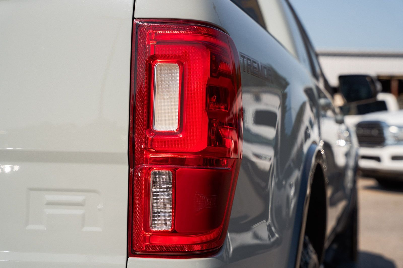 Used 2023 Green Ford Lariat image 19