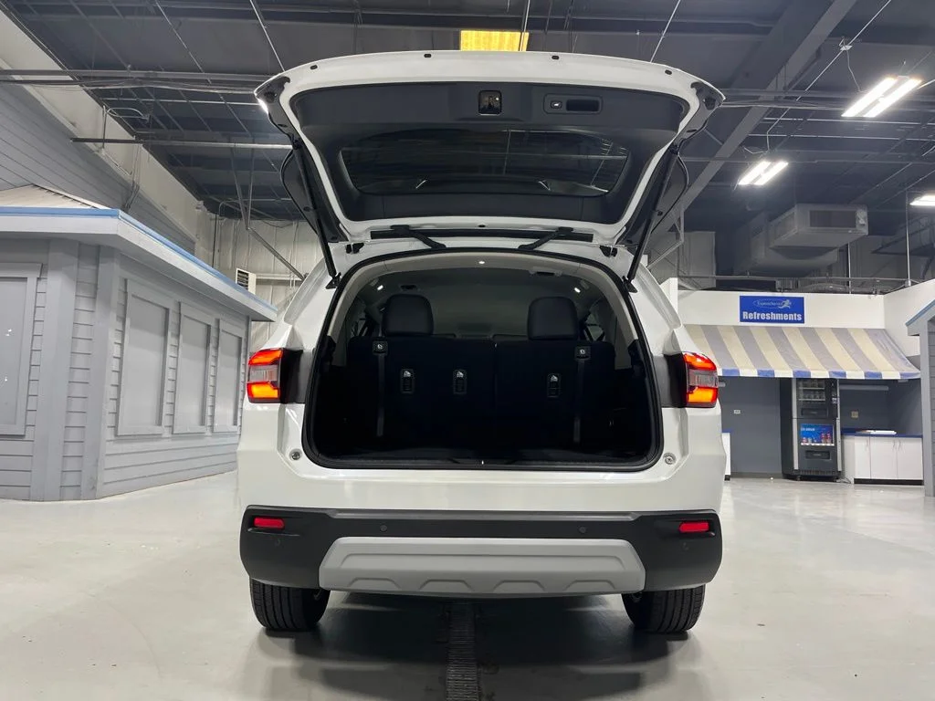 2025 Honda Pilot EX-L - Photo 9
