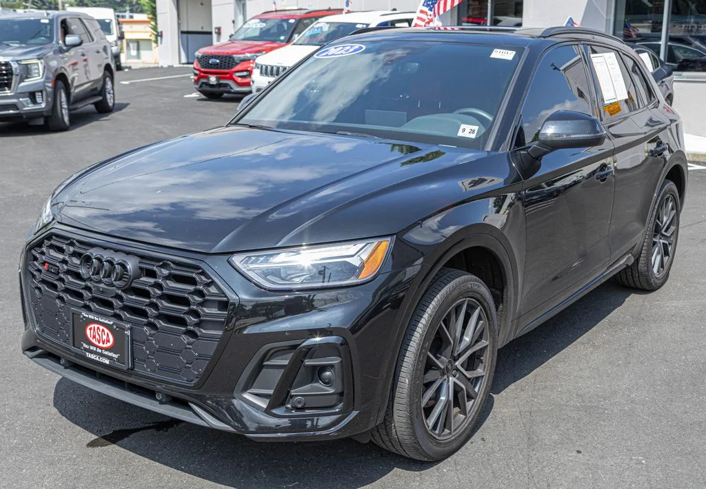 Used 2023 Black Audi Premium Plus image 2