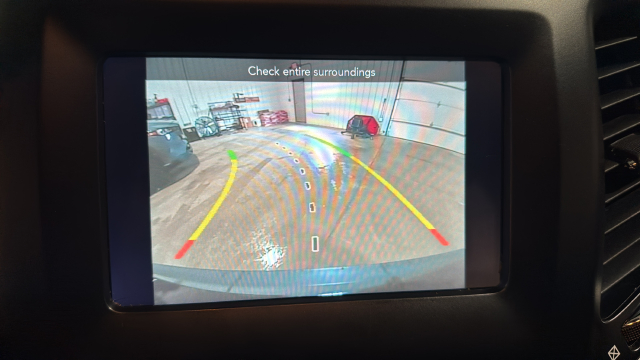 Used 2020 Diamond Black Crystal Pearlcoat Jeep Latitude image 13