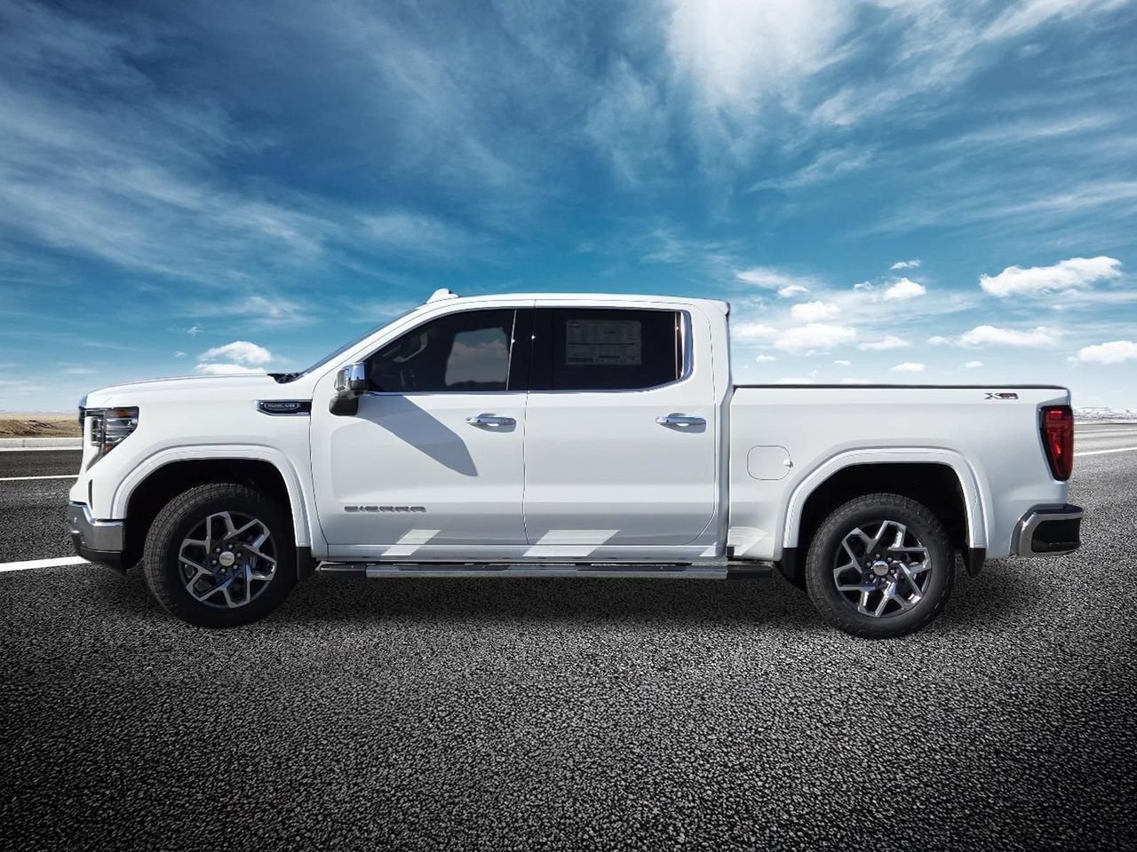 2026 GMC Sierra 1500 SLT - Photo 18