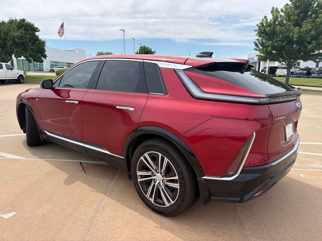 Used 2024 Cadillac LYRIQ Luxury 2 with VIN 1GYKPRRL7RZ127532 for sale in Norman, OK