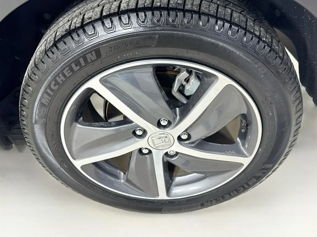 Certified Used 2022 Midnight Amethyst Honda EX image 40