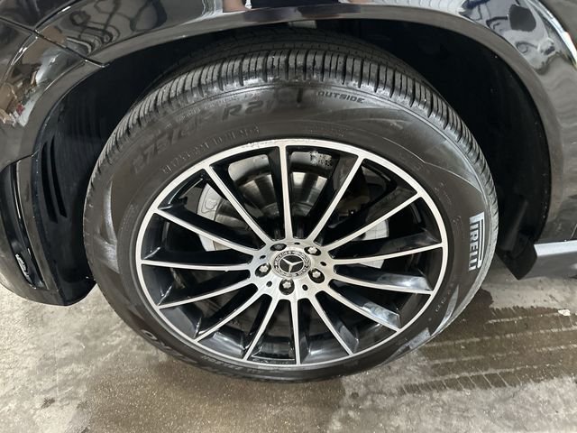 Used 2022 Black Mercedes-Benz GLE 350 image 23