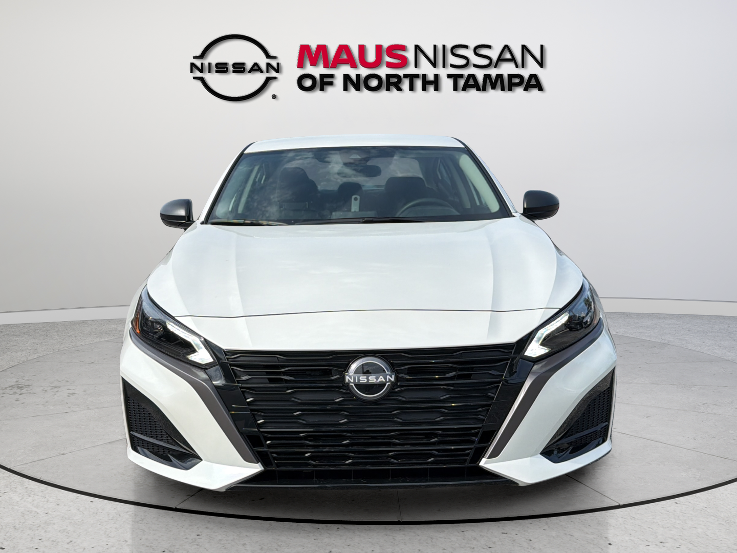 New 2026 White Nissan 2.5 SV image 3