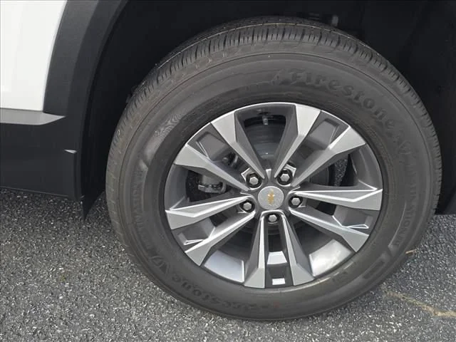 New 2026 Summit White Chevrolet LT image 30